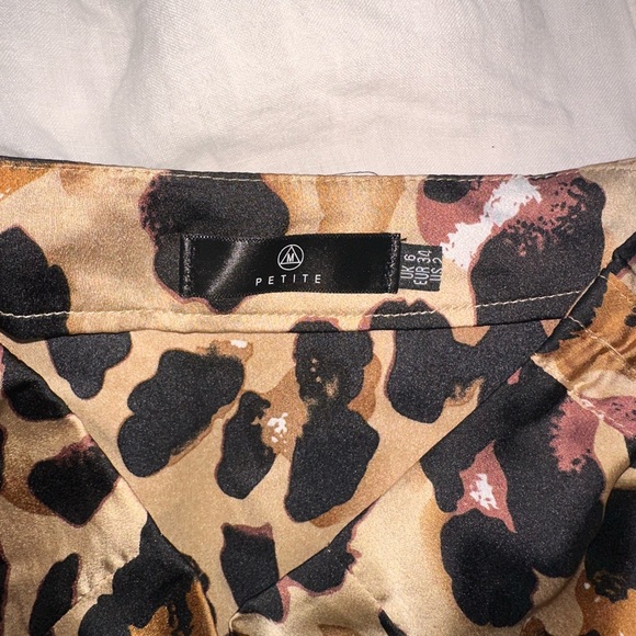 missguided petite leopard/ cheetah print satin skirt with tie size 2/ xs - Picture 3 of 4